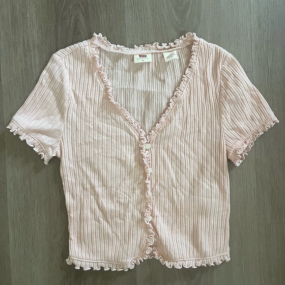 Levi’s Pink Ruffled Button-Up Top - Picture 1 of 3